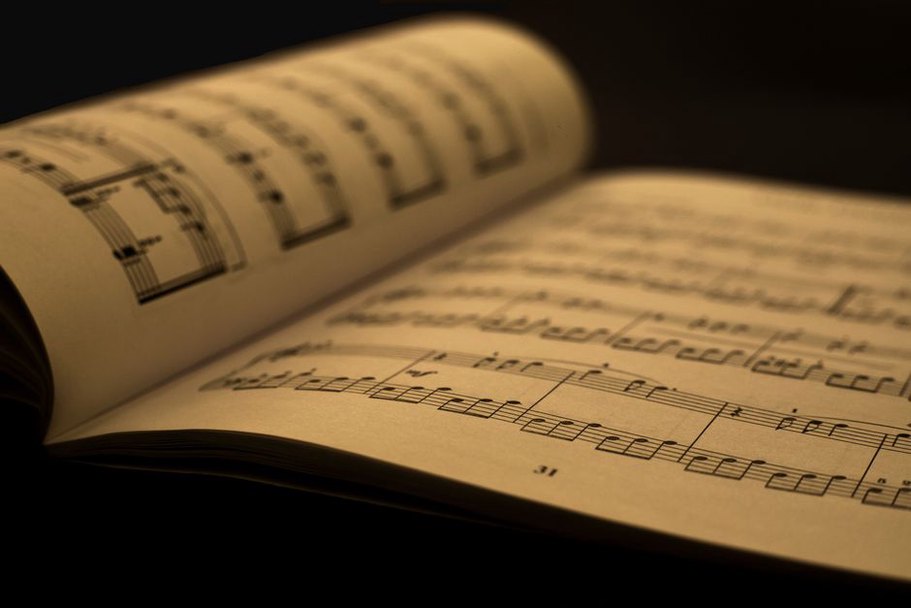 Při porovnávání koncertních záznamů záleží na dataci