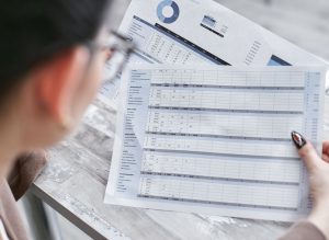 Pořadatel kontroluje prodej vstupenek v tabulce